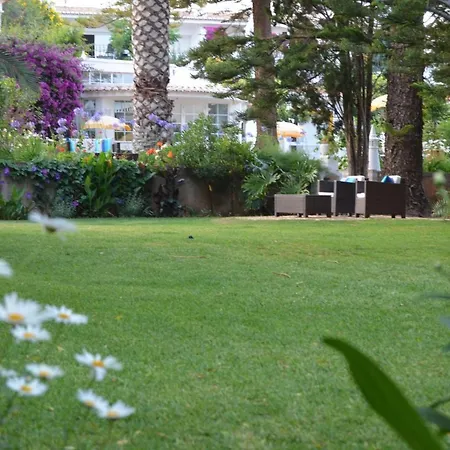 Quinta Paraiso Da Mia 2-bedr In Praia Da Luz