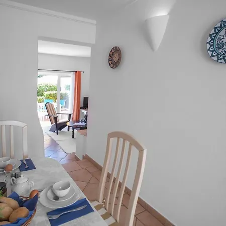 Quinta Paraiso Da Mia 2-bedr In Praia Da Luz